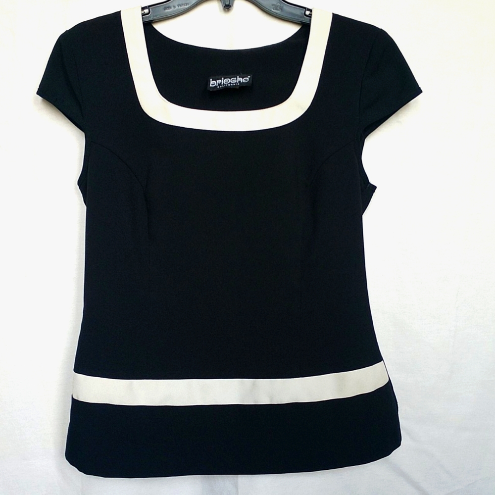 Brioche black blouse w/ white trim @ neck & waist size 9/10